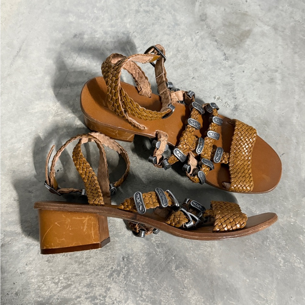 Topshop Heels Women size 8.5 Brown Braided Tribal Buckle Ankle Straps Low Shoes